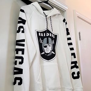 NFL Las Vegas Raiders white hoodie with Pockets. Very soft cotton.